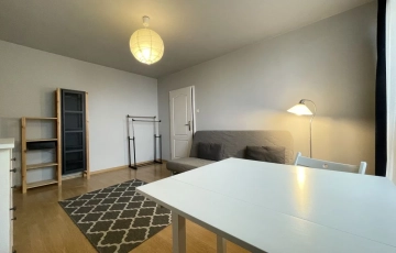 Zdjęcie główne ogłoszenia Loggia | Piwnica | Parking | Modernizowany blok |