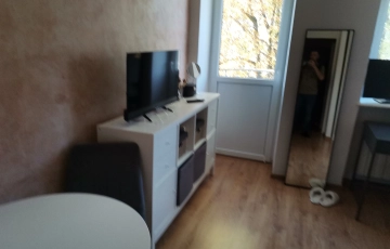 Zdjęcie główne ogłoszenia Sprzedam Kawalerkę przy stacji metra Pole Mokotowskie