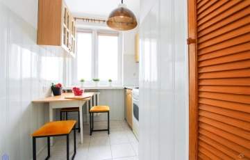 Zdjęcie główne ogłoszenia ### Zaaranżuj po swojemu ## blok z windą ###