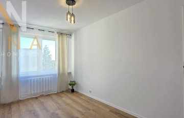 Zdjęcie główne ogłoszenia 3-pokojowe mieszkanie po remoncie, 2 piętro