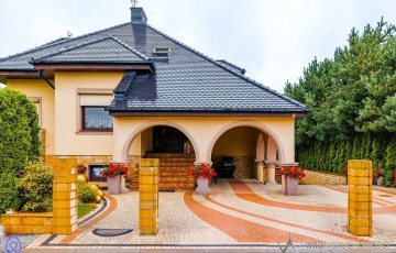 Zdjęcie główne ogłoszenia Komfortowy dom z pięknym ogrodem 12km od Wrocławia