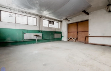 Zdjęcie główne ogłoszenia Budynek mieszkalny z częścią usługową, pod warszta