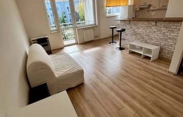 Zdjęcie główne ogłoszenia 1pok, 35met, Okolice Zagrodniczej BALKON/MP/2004 (Wrocław)