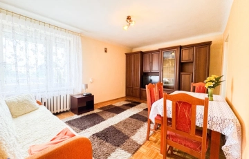 Zdjęcie główne ogłoszenia Kawalerka na sprzedaż- PARTER, dogodna lokalizacja