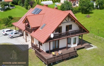Zdjęcie główne ogłoszenia BIESZCZADY | DOM NA SPRZEDAŻ | 210 M2 | 7 pokoi