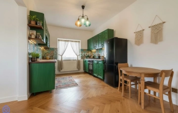 Zdjęcie główne ogłoszenia Duży 5-cio pokojowy bliźniak w zielonym Aninie