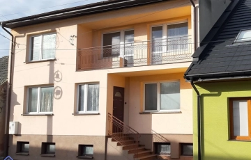 Zdjęcie główne ogłoszenia Do remontu, przestronny, z budynkami gosp.