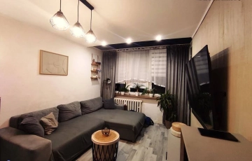 Zdjęcie główne ogłoszenia 3-pokoje po remoncie Ziętka