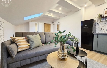 Zdjęcie główne ogłoszenia 2-pak inwestycyjny /ul. Nowy Świat /z wyposażeniem