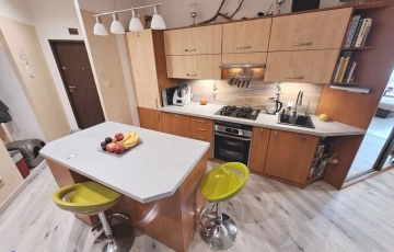 Zdjęcie główne ogłoszenia Przytulne mieszkanie w kamienicy | 4 pokoje