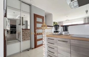 Zdjęcie główne ogłoszenia Dom szeregowy 5 pokoi Rokosowo Garaż Strych Ogród