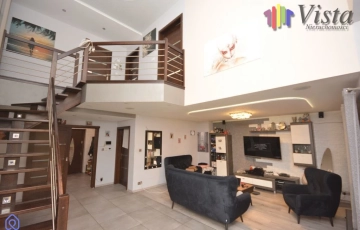 Zdjęcie główne ogłoszenia Dom Wolnostojący w Zagórzu