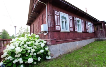 Zdjęcie główne ogłoszenia ### Dom na wsi ### dojazd z dwóch stron ###