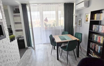 Zdjęcie główne ogłoszenia Widok na Odrę,cisza i centrum miasta-3pokoje