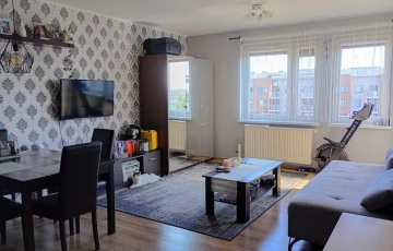 Zdjęcie główne ogłoszenia 2pok, 40met, Okolice Laurowej BALKON/KOMÓRKA/GARAŻ (Wrocław)