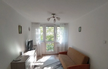 Zdjęcie główne ogłoszenia 2pok, 38met, okolice Puckiej BALKON/PIWNICA (Wrocław)