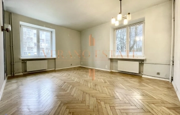 Zdjęcie główne ogłoszenia 2 lub 3 Pokoje | Piwnica | Trzystronne