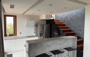 Zdjęcie główne ogłoszenia Luksusowy apartament z prywatnym tarasem i jacuzzi