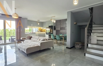 Zdjęcie główne ogłoszenia Wyjątkowy dom w zabudowie bliźniaczej