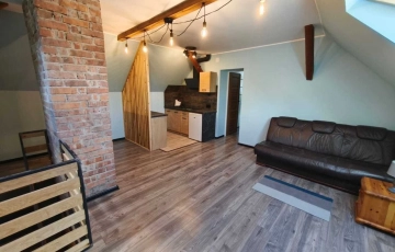 Zdjęcie główne ogłoszenia 2pok, 40met, okolice Zgodnej PO REMONCIE/PARKING (Kiełczów)