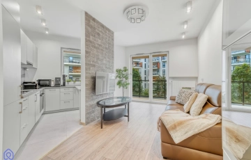 Zdjęcie główne ogłoszenia 3-pok, k.lok, garaż, Kaliny Jędrusik 6