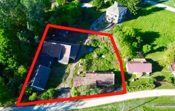 Zdjęcie główne ogłoszenia Dom w Samocicach z działką 18,49 ara