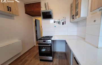 Zdjęcie główne ogłoszenia Kawalerka po remoncie, Wołyńska , 2 piętro, zapras