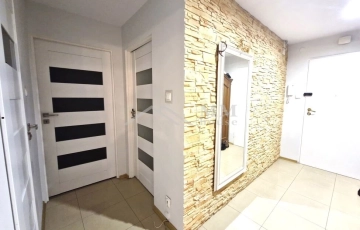 Zdjęcie główne ogłoszenia Przestronne 3-pokojowe mieszkanie  do zamieszkania