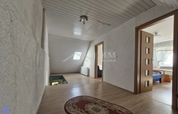 Zdjęcie główne ogłoszenia Pół domu do częściowego remontu.