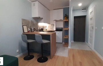 Zdjęcie główne ogłoszenia 2pok, 28met, okolice Petuniego PO REMONCIE/PARKING (Wrocław)