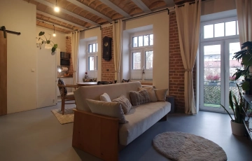 Zdjęcie główne ogłoszenia Przepiękne mieszkanie w kamienicy 2 pokoje  o pow. 43 m2 z balkonem