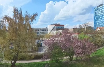 Zdjęcie główne ogłoszenia Przestronne mieszkanie w kamienicy 67 mkw 3 pokoje