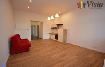 Zdjęcie główne ogłoszenia Mieszkanie po remoncie , parter ,Śródmieście