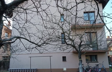 Zdjęcie główne ogłoszenia Kraków Krowodrza  budynek  pod hotel, kwatery