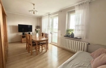 Zdjęcie główne ogłoszenia Mieszkanie 3 pokoje, 75m2,balkon,garaż murowany,działka 5a,Garbów