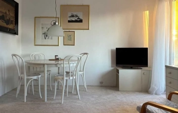 Zdjęcie główne ogłoszenia 2pok, 50met, okolice Pogodnej BALKON/PIWNICA/WINDA (Wrocław)