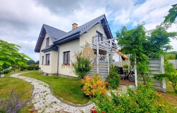 Zdjęcie główne ogłoszenia Dom wolnostojący 6 pokoi Garaż Piwnica Taras