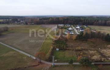 Zdjęcie główne ogłoszenia Blisko innych zabudowań a z drugiej strony las