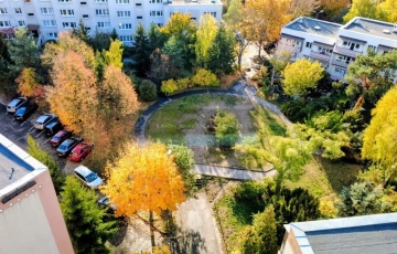 Zdjęcie główne ogłoszenia 2 pokoje z ogródkiem w Legionowie.