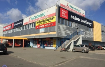 Zdjęcie główne ogłoszenia Sprzedam budynek w Bełchatowie!
