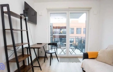 Zdjęcie główne ogłoszenia 2pok, 38met, Okolice Jedności Narodowej BALKON/WINDA (Wrocław)