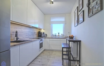 Zdjęcie główne ogłoszenia Idealne!/3 pok/osobna kuchnia/balkon/garaż/komórka