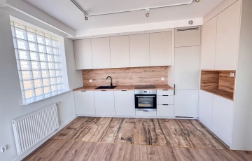 Zdjęcie główne ogłoszenia ### Nowy blok, wykończone pod klucz ###