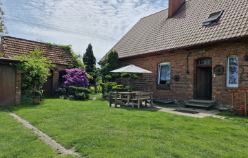 Zdjęcie główne ogłoszenia Liszkowo, mieszkanie  z ogrodem, garażem w domu.