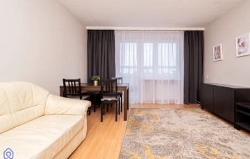 Zdjęcie główne ogłoszenia Na wynajem  3-pokojowe mieszkanie z balkonem