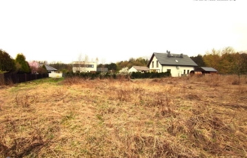 Zdjęcie główne ogłoszenia Atrakcyjna działka budowlana w spokojnej okolicy