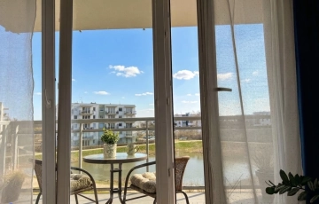 Zdjęcie główne ogłoszenia Pierwsza linia widokowa, miejsce Postojowe w cenie