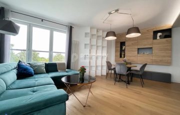 Zdjęcie główne ogłoszenia Przestronne 5-pokojowe mieszkanie z dużą loggią