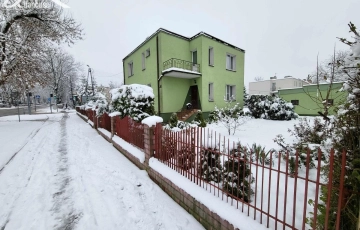 Zdjęcie główne ogłoszenia WYJĄTKOWA OFERTA! Dom Piętrowy z Dużą Działką w Pr