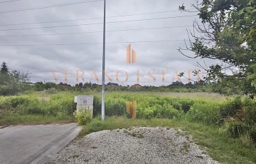 Zdjęcie główne ogłoszenia Teren inwestycyjny w Starych Babicach – 4063m2